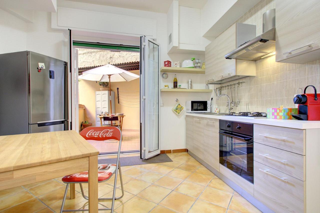 Vomero-Rossini Apartment Naples Exterior photo